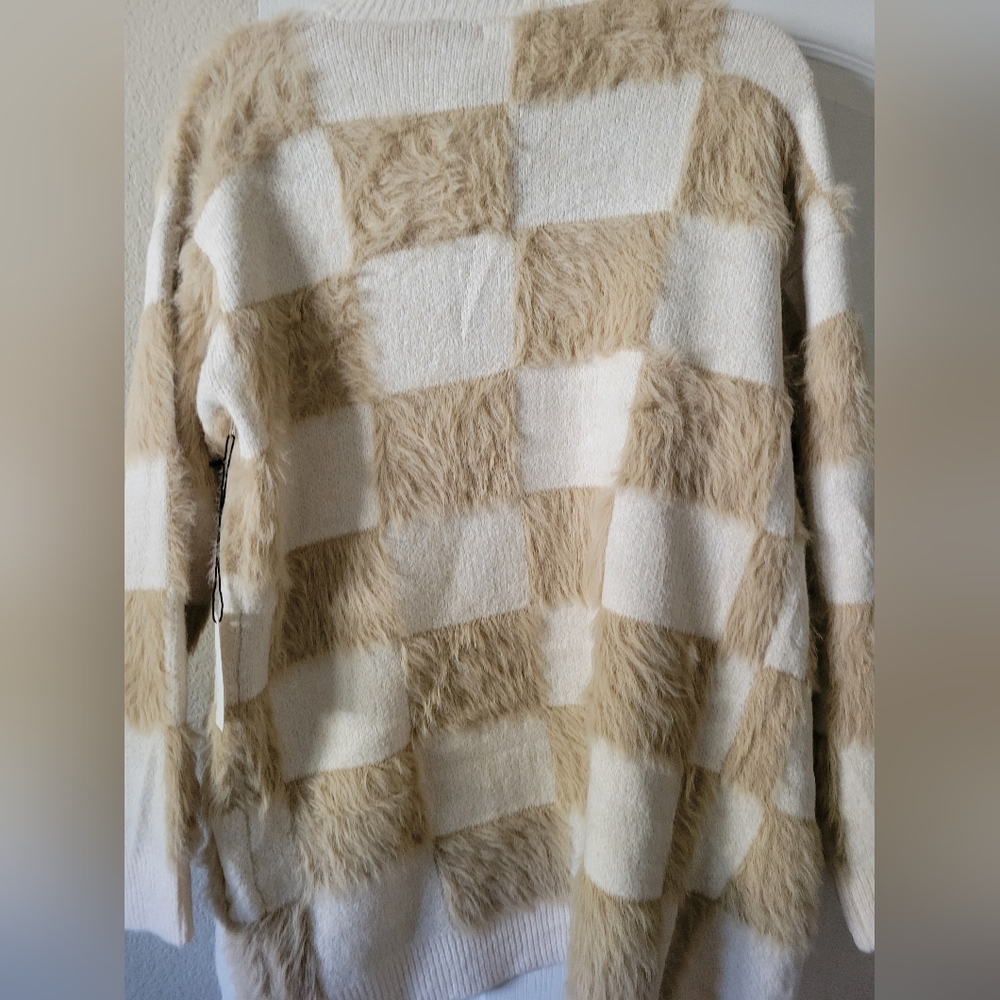 New Vegan Fur Textured Checkered Knit Open Cardigan with Ribbed Trim - Picture 7 of 7